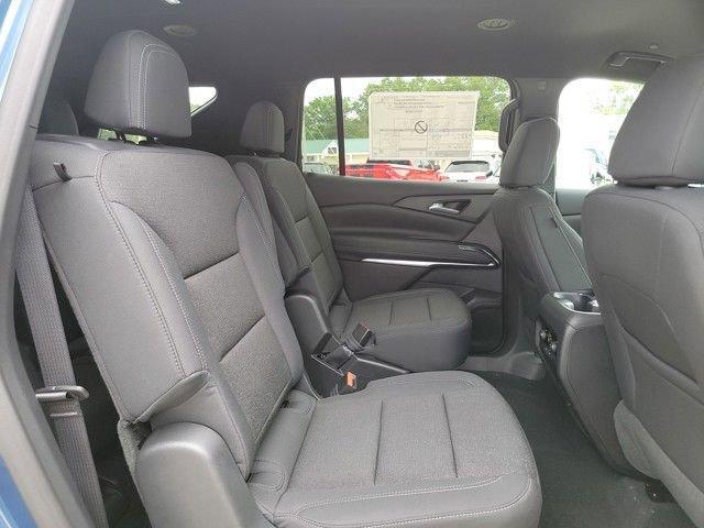 new 2026 Chevrolet Traverse car, priced at $44,610