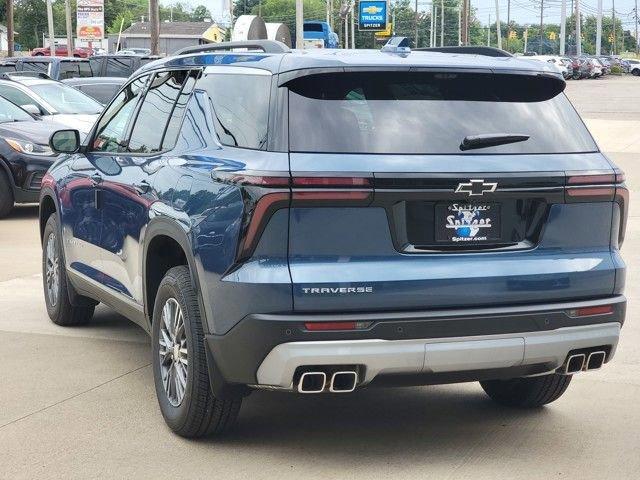 new 2026 Chevrolet Traverse car, priced at $44,610