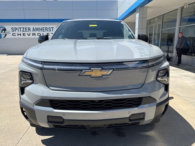 new 2025 Chevrolet Silverado EV car, priced at $75,490