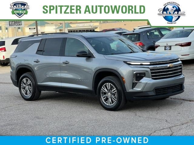 used 2025 Chevrolet Traverse car, priced at $36,995