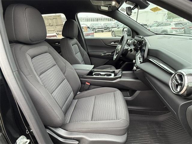 new 2025 Chevrolet Equinox car, priced at $30,290