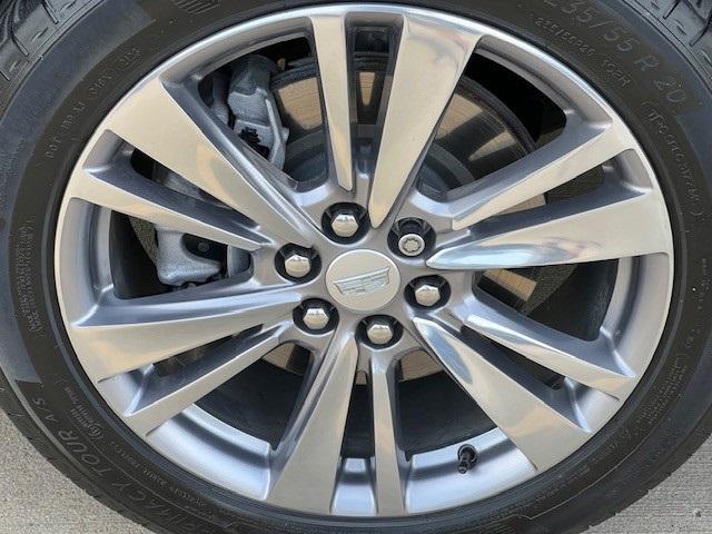 used 2024 Cadillac XT6 car, priced at $40,495