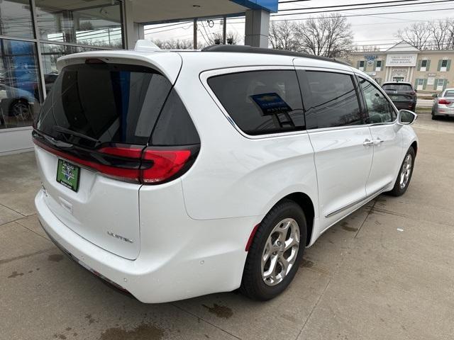 used 2022 Chrysler Pacifica car, priced at $27,495