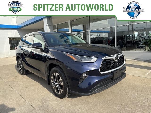 used 2021 Toyota Highlander car, priced at $33,519