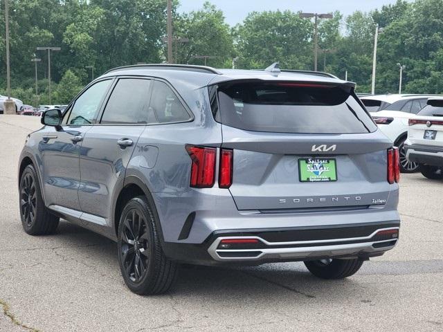 used 2022 Kia Sorento car, priced at $29,317