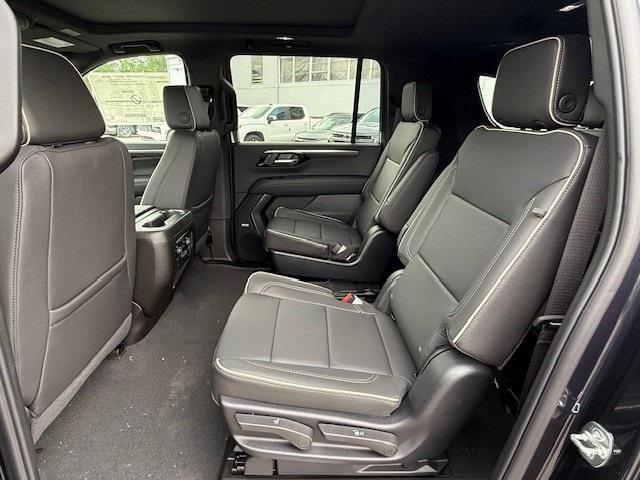 new 2025 Chevrolet Suburban car, priced at $87,635