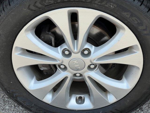 used 2016 Kia Soul car, priced at $8,995