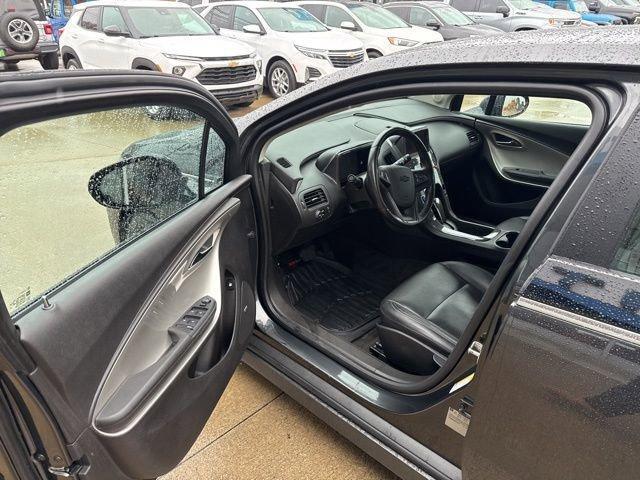 used 2015 Chevrolet Volt car, priced at $6,991