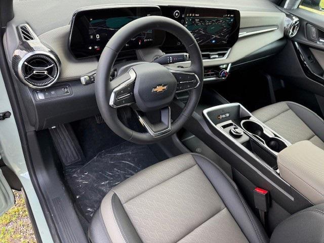 new 2026 Chevrolet Equinox car, priced at $33,580