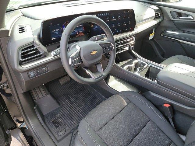 new 2026 Chevrolet Traverse car, priced at $44,610