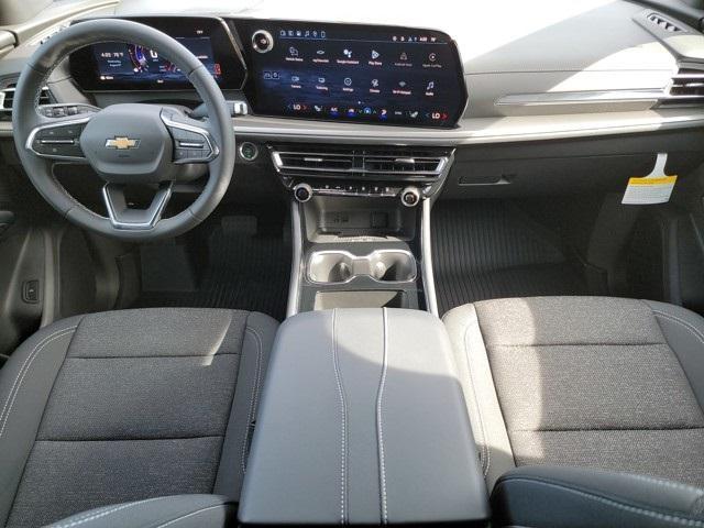 new 2026 Chevrolet Traverse car, priced at $44,610