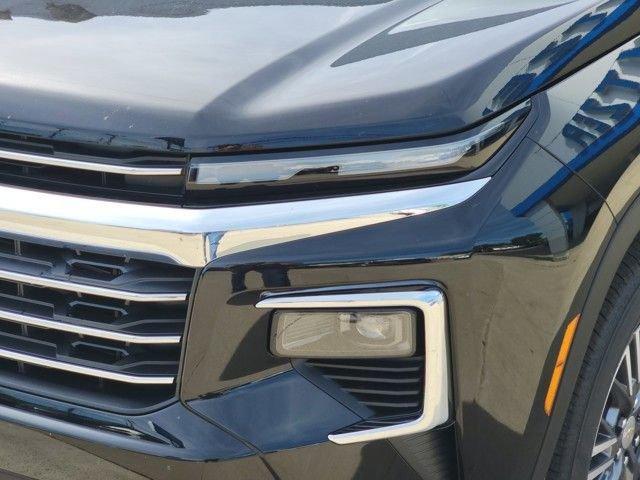 new 2026 Chevrolet Traverse car, priced at $44,610