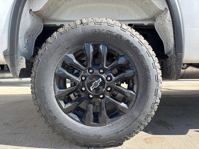 new 2025 Chevrolet Silverado 2500 car, priced at $57,930