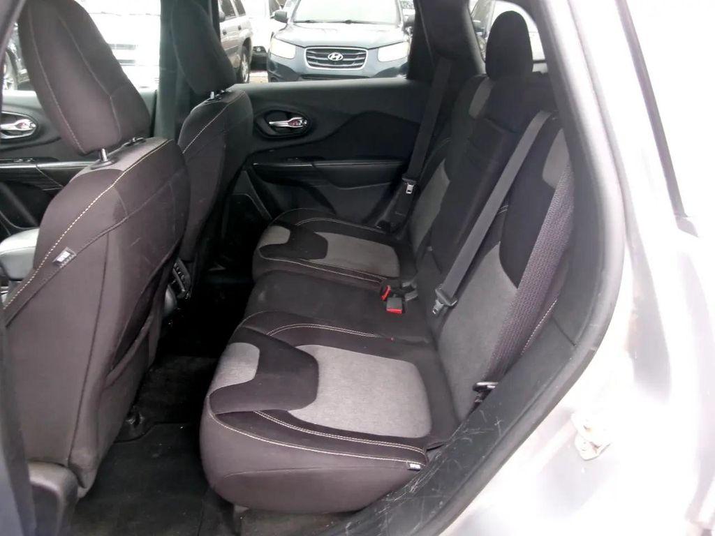 used 2014 Jeep Cherokee car, priced at $5,995