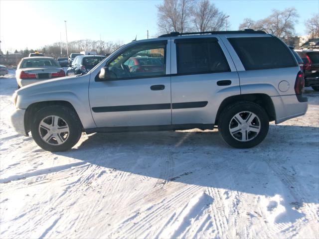 used 2005 Chevrolet TrailBlazer car, priced at $4,995