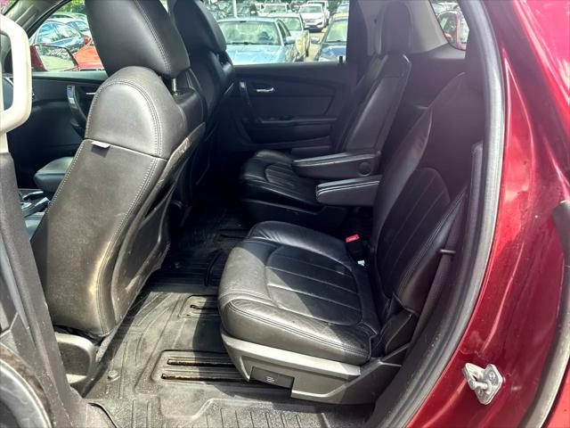 used 2011 GMC Acadia car, priced at $5,495