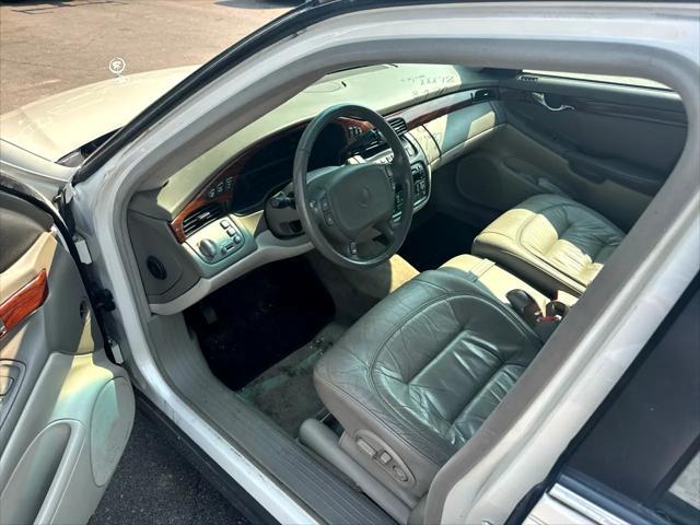 used 2000 Cadillac DeVille car, priced at $4,495