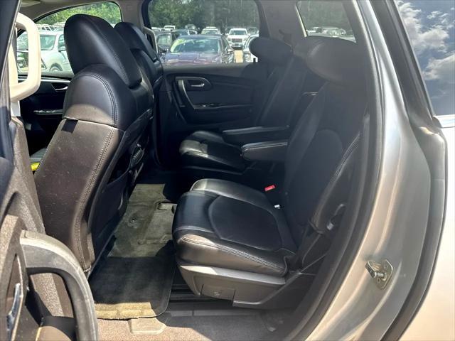 used 2012 Chevrolet Traverse car, priced at $4,995