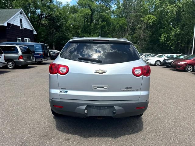 used 2012 Chevrolet Traverse car, priced at $4,995