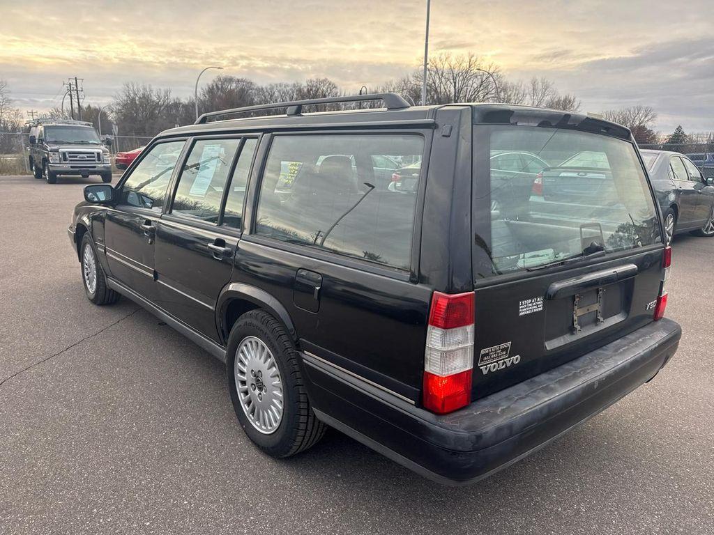 used 1998 Volvo V90 car, priced at $2,995
