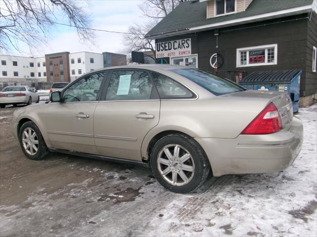 used 2006 Ford Five Hundred car, priced at $3,495