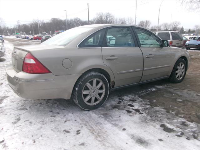 used 2006 Ford Five Hundred car, priced at $3,495