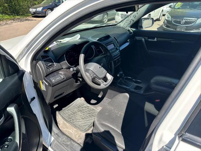 used 2015 Kia Sorento car, priced at $5,995