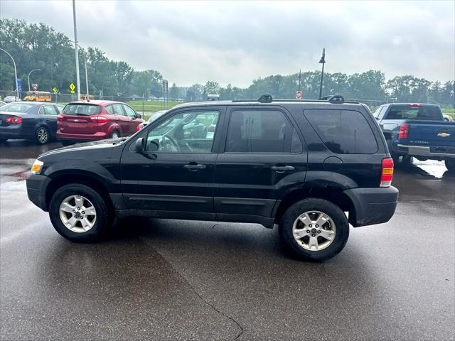 used 2006 Ford Escape car, priced at $2,995
