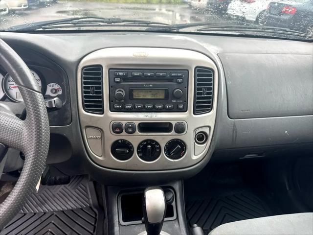 used 2006 Ford Escape car, priced at $2,995