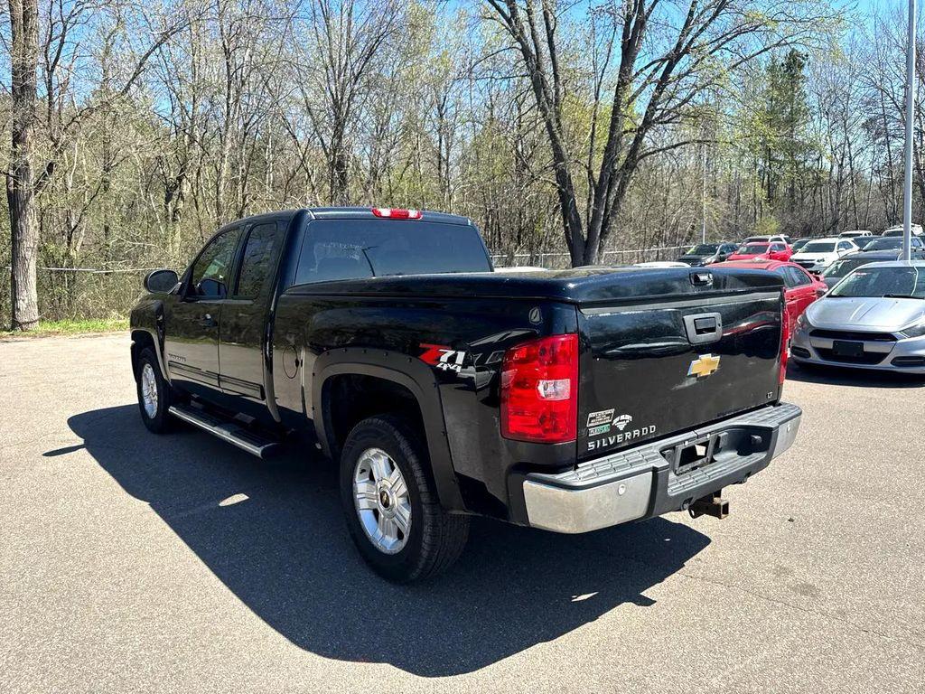 used 2011 Chevrolet Silverado 1500 car, priced at $5,995
