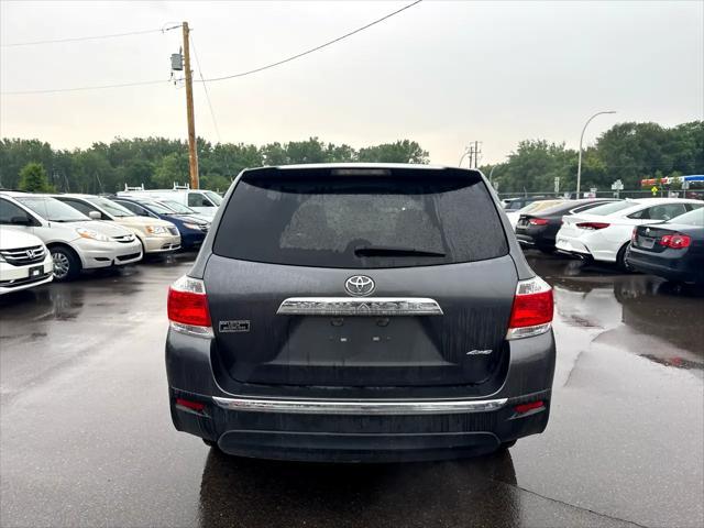 used 2013 Toyota Highlander car, priced at $9,995