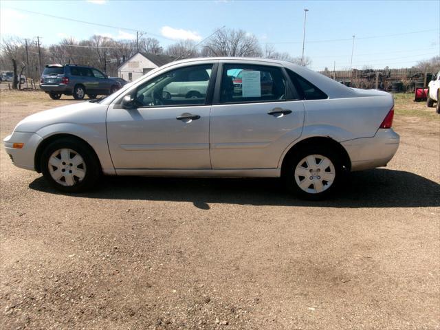 used 2007 Ford Focus car, priced at $3,995