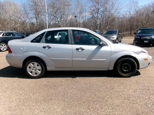 used 2007 Ford Focus car, priced at $3,995