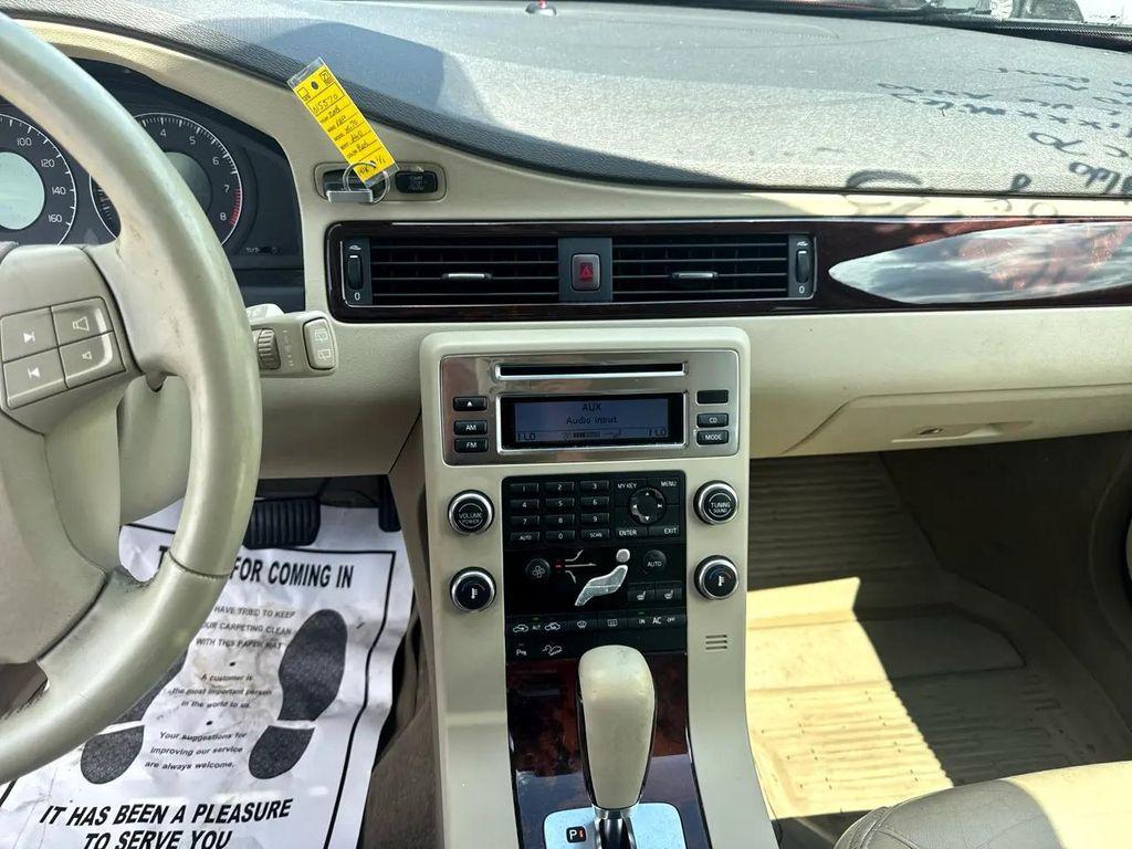 used 2008 Volvo XC70 car, priced at $5,995