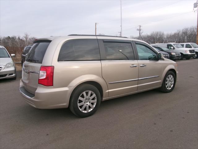 used 2015 Chrysler Town & Country car, priced at $7,995