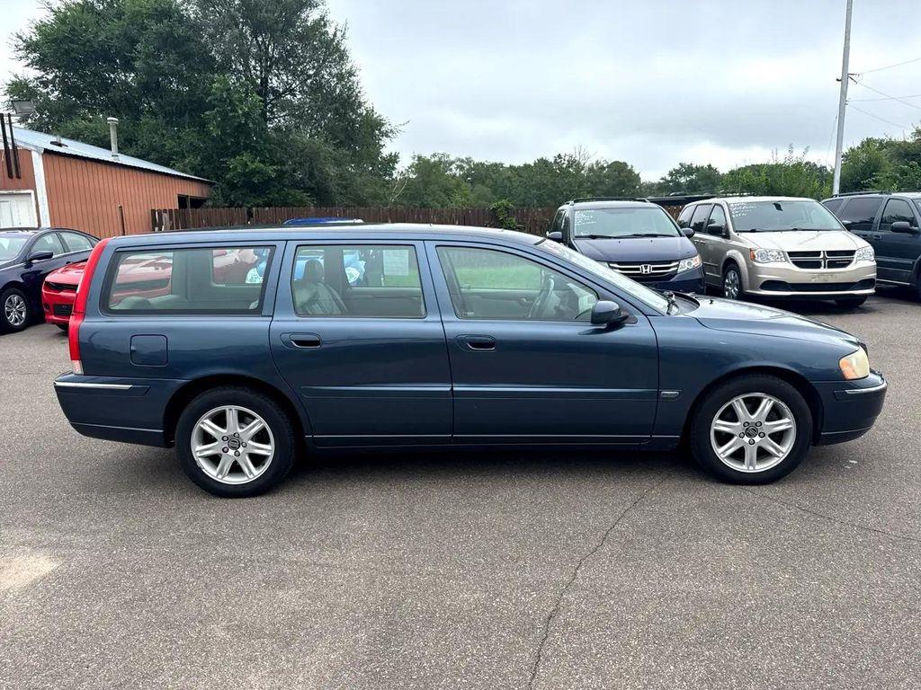 used 2005 Volvo V70 car, priced at $5,995