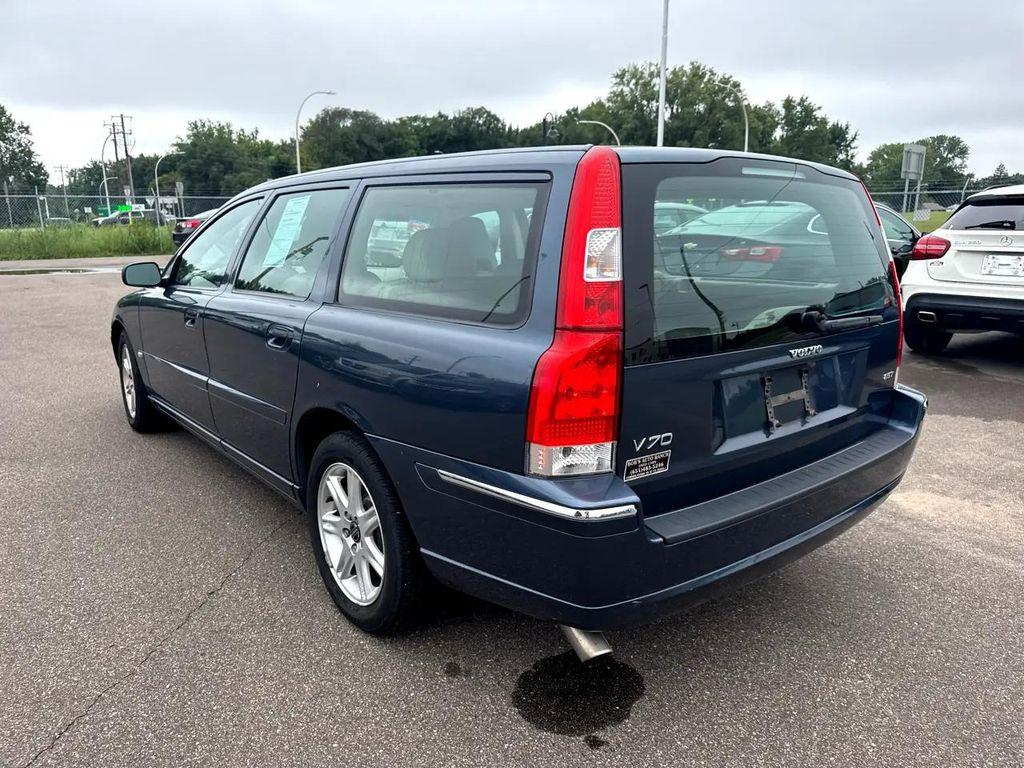 used 2005 Volvo V70 car, priced at $5,995