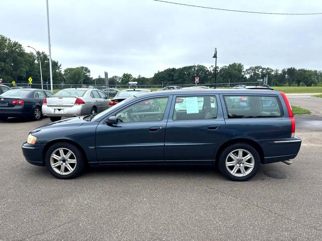 used 2005 Volvo V70 car, priced at $5,995