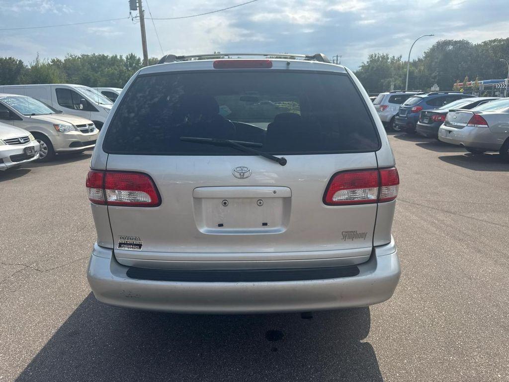 used 2002 Toyota Sienna car, priced at $3,495