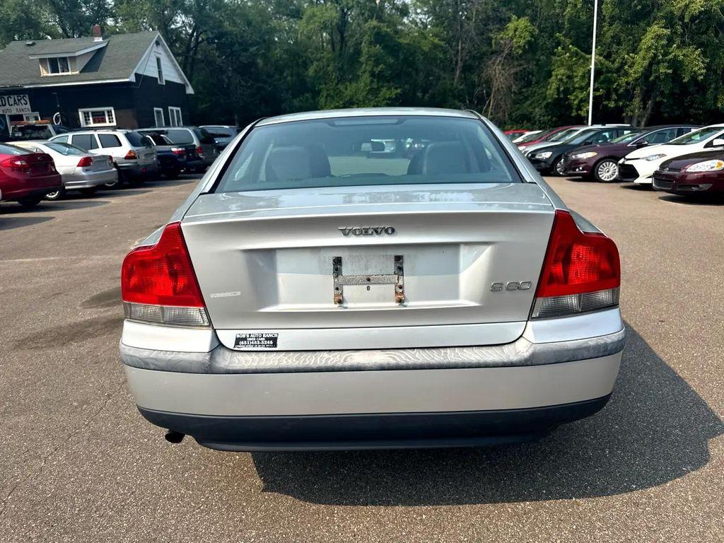 used 2001 Volvo S60 car, priced at $4,495