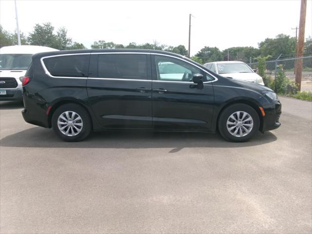 used 2017 Chrysler Pacifica car, priced at $11,995