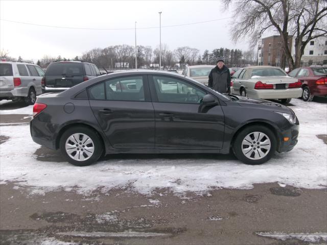 used 2014 Chevrolet Cruze car, priced at $5,995