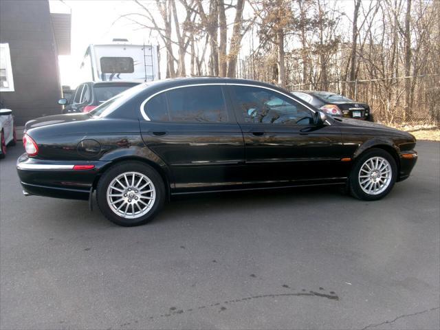 used 2007 Jaguar X-Type car, priced at $4,995