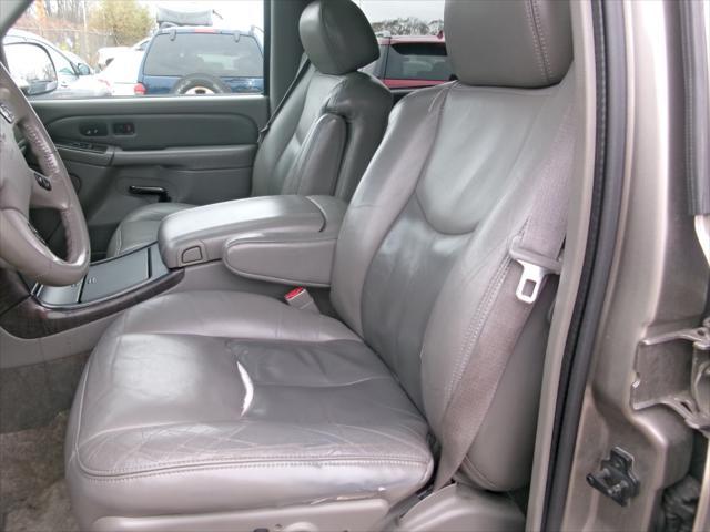 used 2003 GMC Yukon car, priced at $4,995