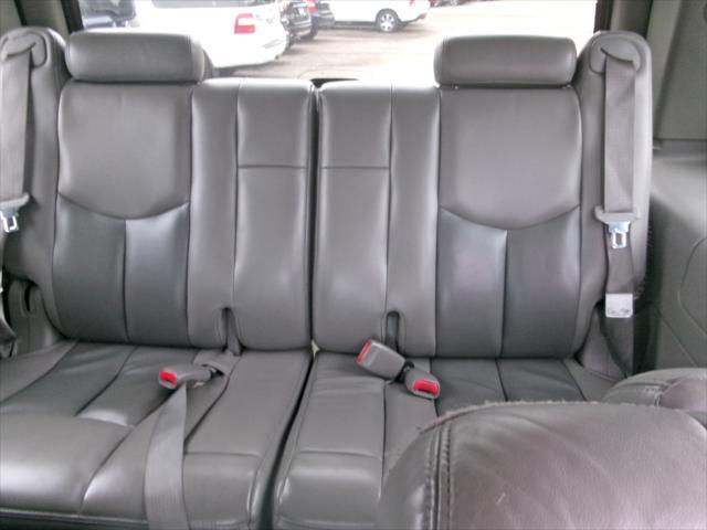 used 2003 GMC Yukon car, priced at $4,995