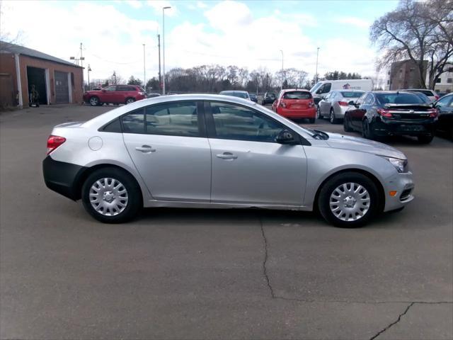 used 2015 Chevrolet Cruze car, priced at $4,995