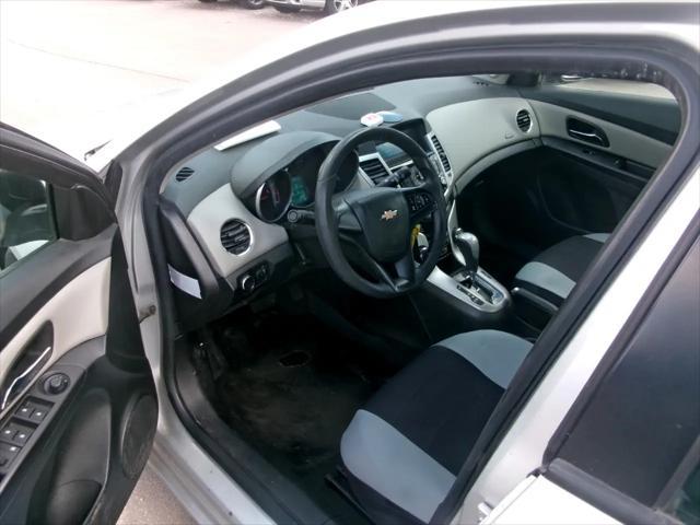 used 2015 Chevrolet Cruze car, priced at $4,995