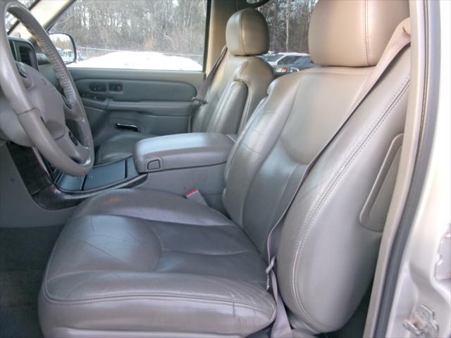 used 2006 GMC Yukon car, priced at $4,995