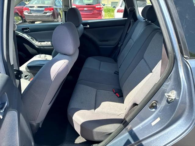 used 2004 Toyota Matrix car, priced at $4,995