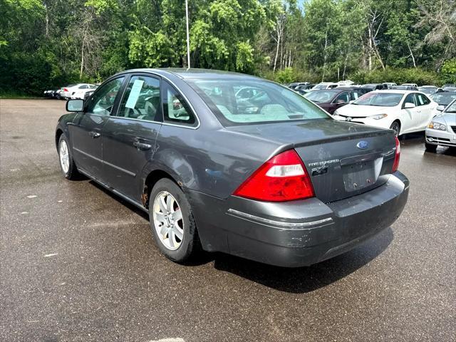 used 2006 Ford Five Hundred car, priced at $3,495
